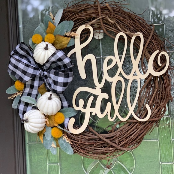 Fall wreath - Picture 3 of 3
